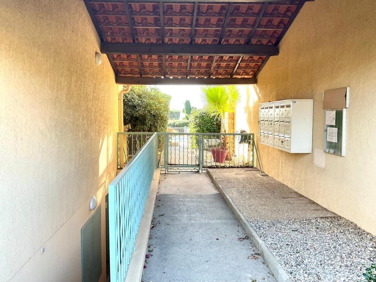 Appartement Sanary Vue Mer Au Calme Eksteriør billede